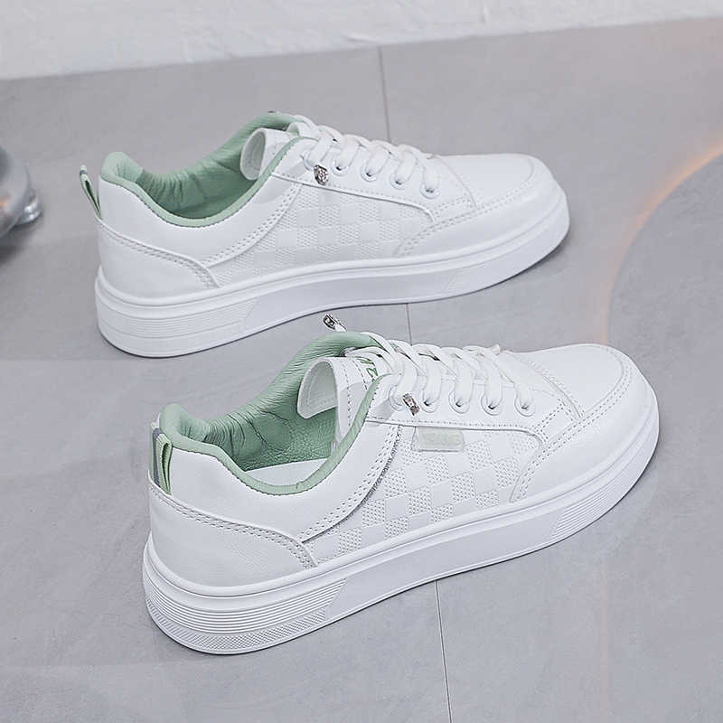 Model Kit Brand - Baskets d'entraînement blanches à talon épais