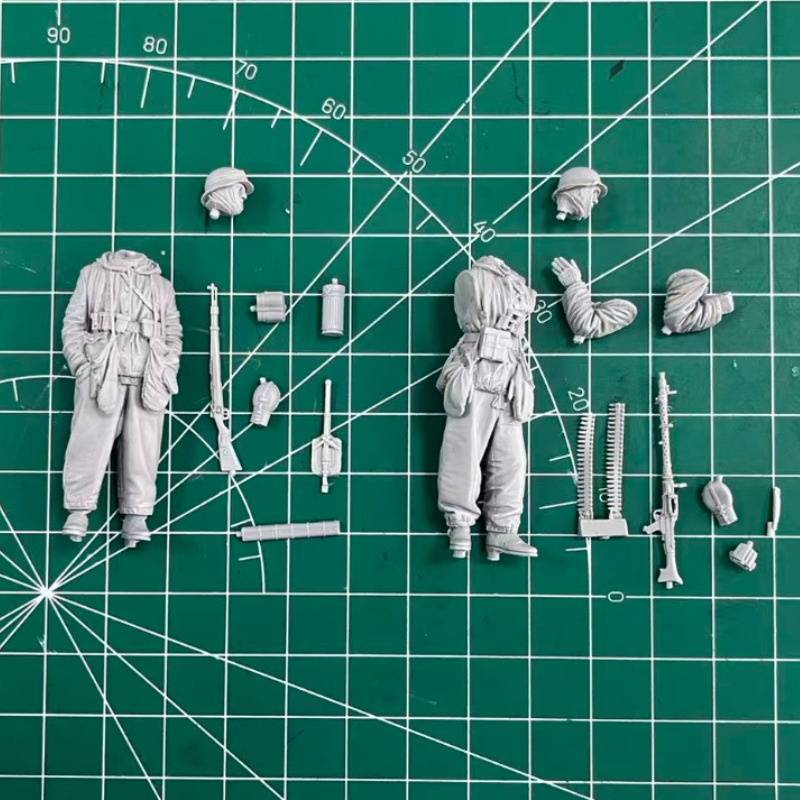 Figurine en résine moulée sous - Model Kit Weapons avis et prix