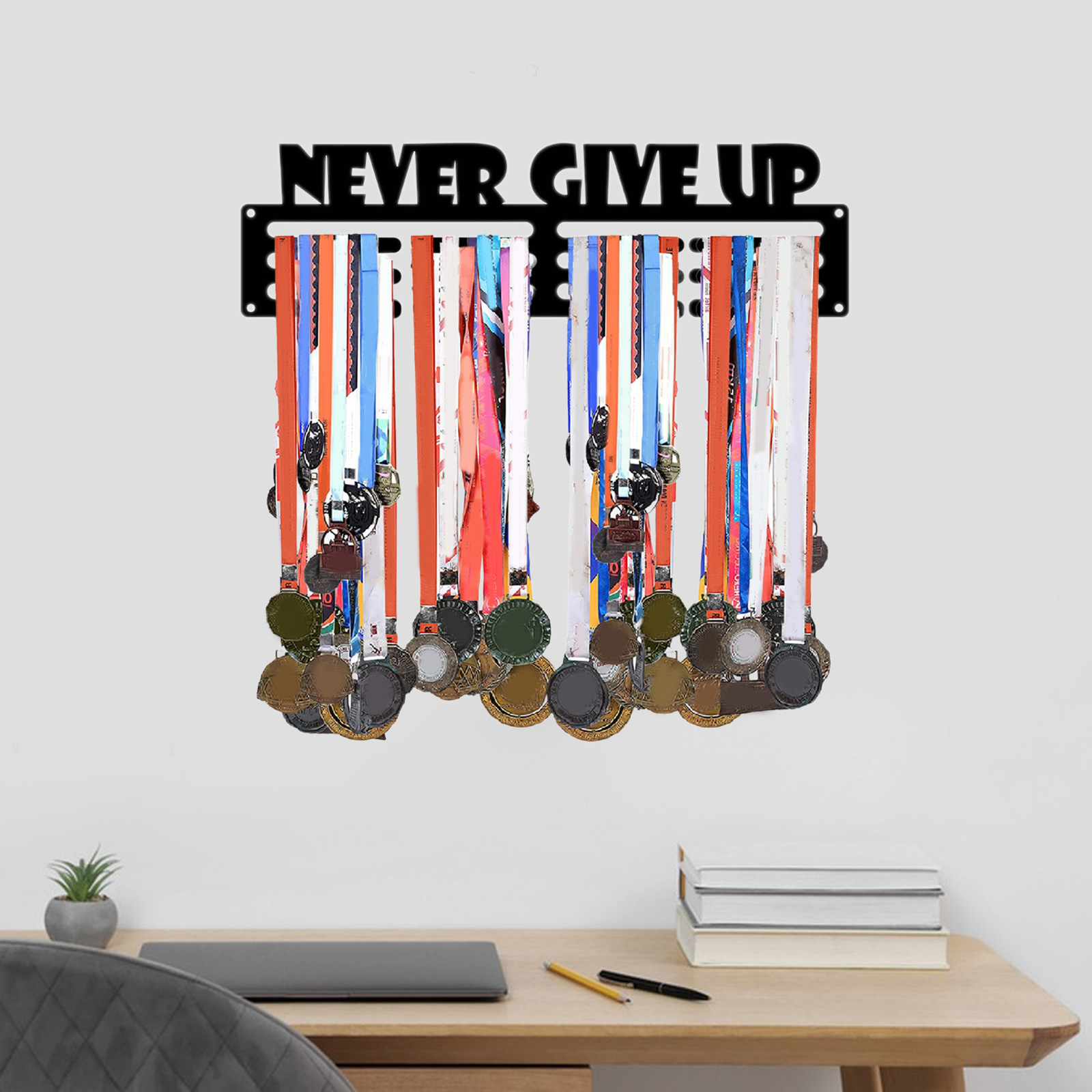 Porte-médaille en métal pour c - Model Kit Runner Organizer avis et prix